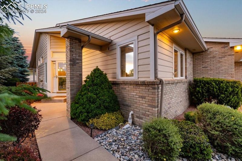 4351 Stonesthrow Vw, Colorado Springs, CO 80922