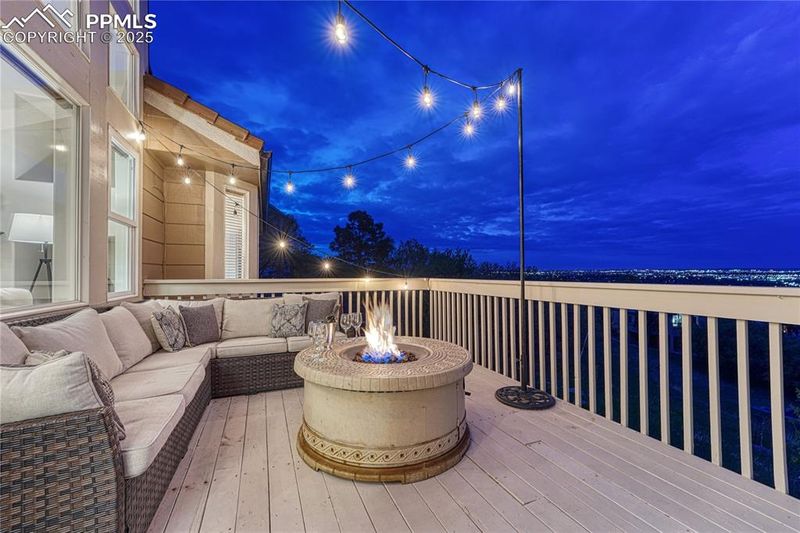4355 Reginold Ct, Colorado Springs, CO 80906