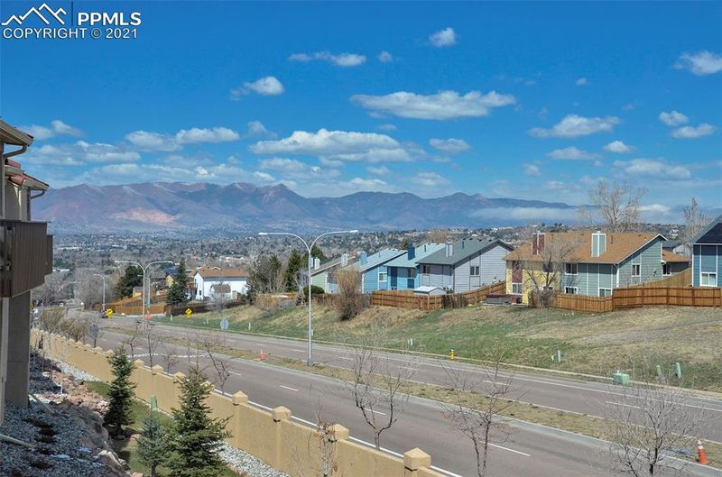 4356 High Mountain Point, Colorado Springs, CO 80917