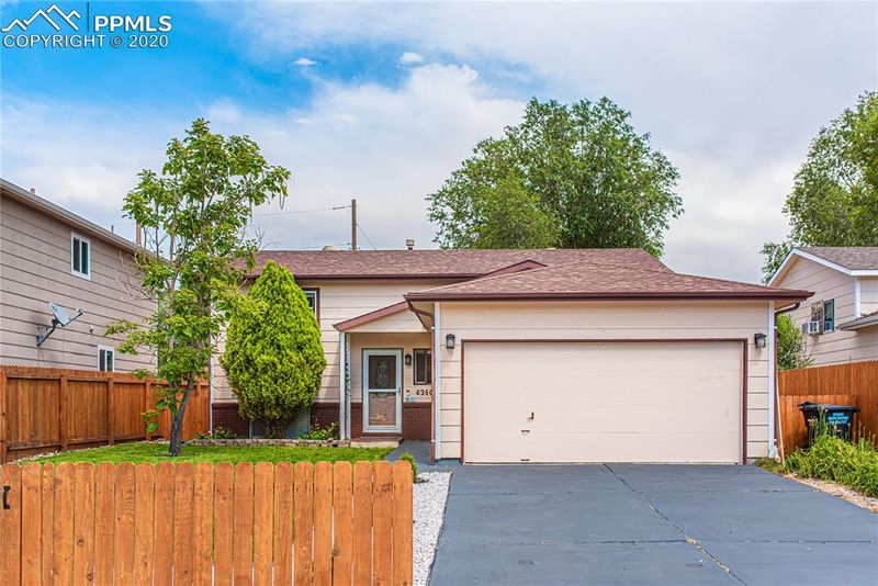 4360 Dooley Way, Colorado Springs, CO 80911