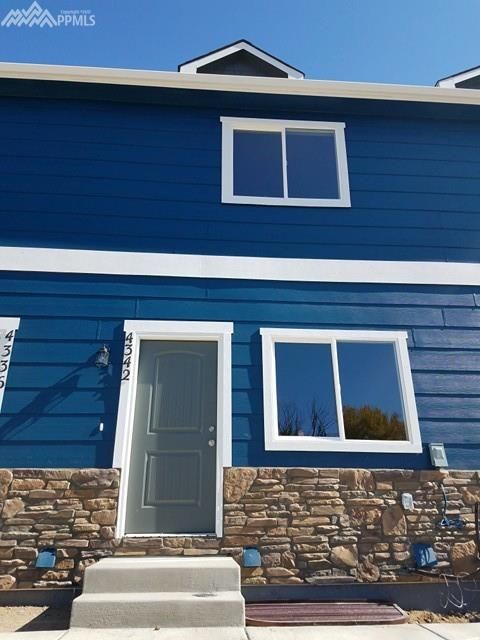 4360 River Line Grv, Colorado Springs, CO 80911