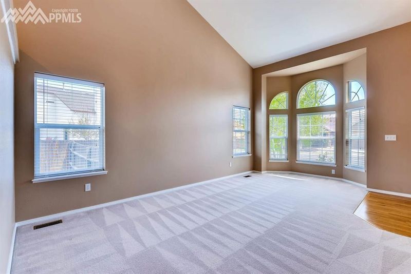 4378 Prairie Willow Dr, Colorado Springs, CO 80920