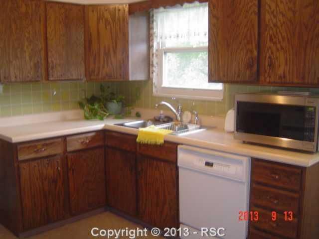 4385 N Nonchalant Cir, Colorado Springs, CO 80917