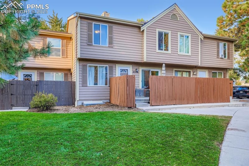 4386 Hawks Lookout Ln, Colorado Springs, CO 80916