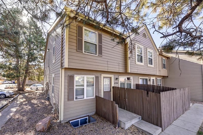 4398 Hawks Lookout Ln, Colorado Springs, CO 80916