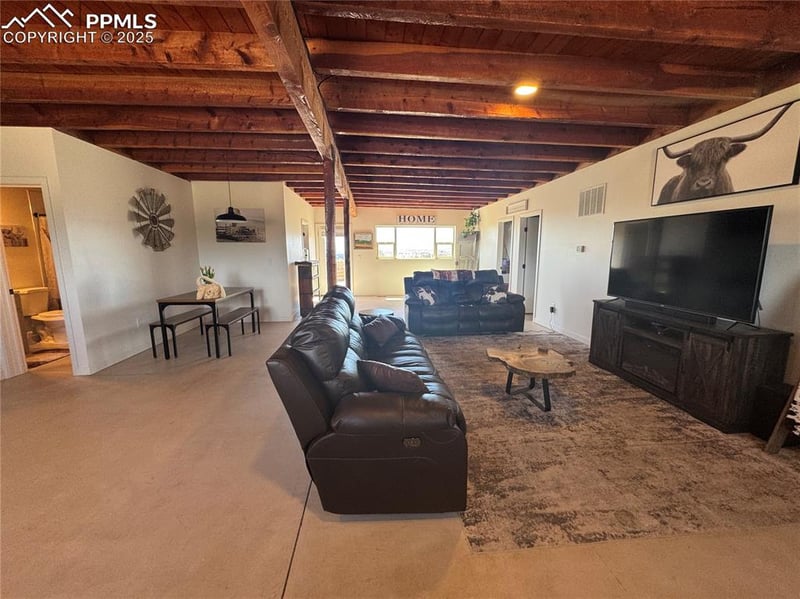 44 3rd St, Penrose, CO 81240