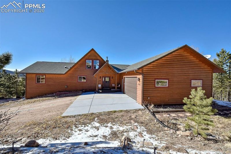 4400 Elk Valley Rd, Divide, CO 80814
