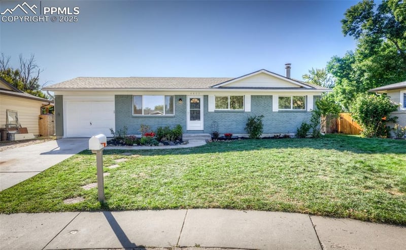 4410 Moonlight Dr, Colorado Springs, CO 80918