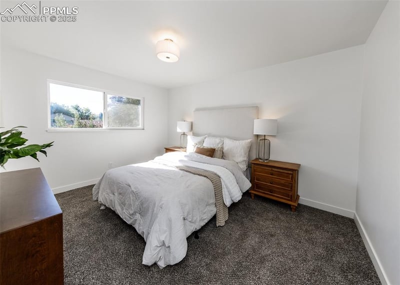 4410 Moonlight Dr, Colorado Springs, CO 80918