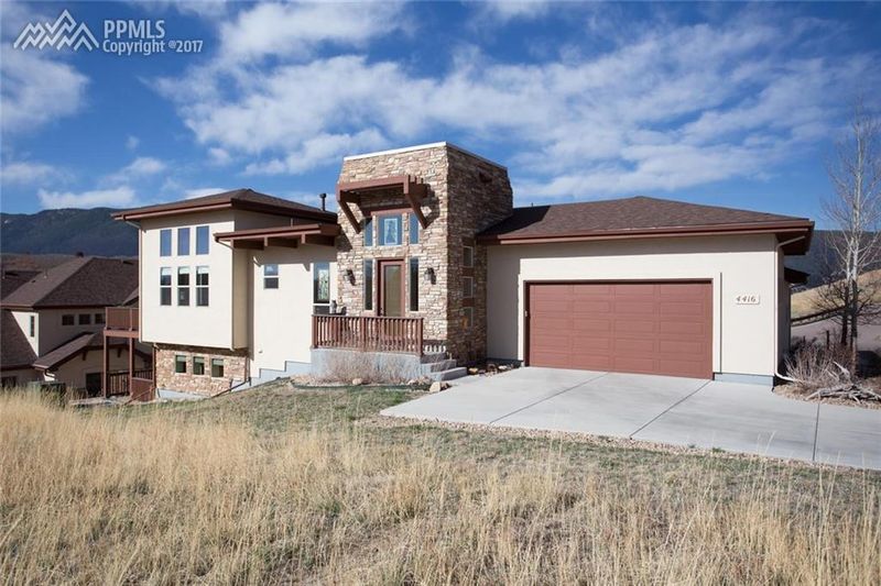 4416 Echo Butte Ln, Larkspur, CO 80118