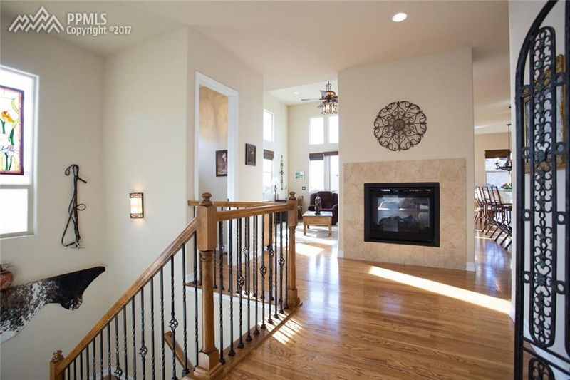 4416 Echo Butte Ln, Larkspur, CO 80118
