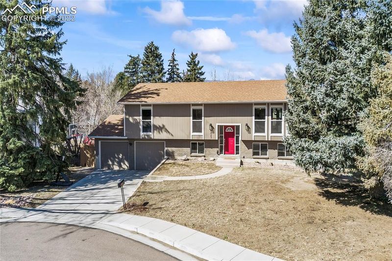 4423 Ranch Cir, Colorado Springs, CO 80918
