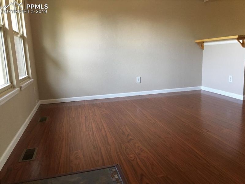 4425 Beaumont Rd, Colorado Springs, CO 80916