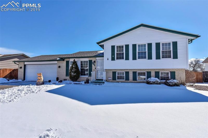 4425 Monica Dr, Colorado Springs, CO 80916
