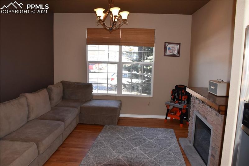 4426 Centerville Dr, Colorado Springs, CO 80922