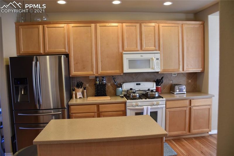 4426 Centerville Dr, Colorado Springs, CO 80922