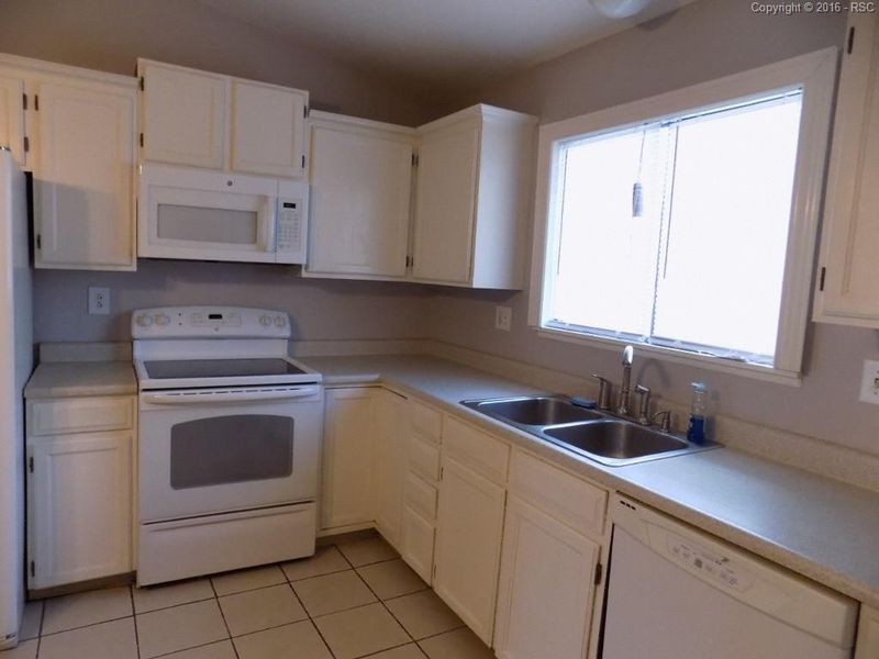 4426 Lancaster Dr, Colorado Springs, CO 80916
