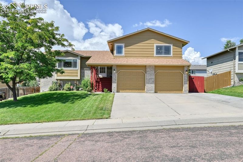 4428 Excursion Dr, Colorado Springs, CO 80911