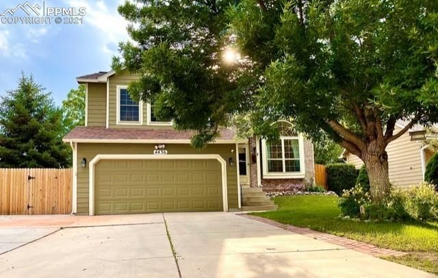 4436 Bramble Ln, Colorado Springs, CO 80925