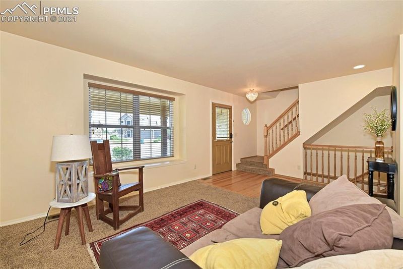 4448 White Oak Ct, Colorado Springs, CO 80906