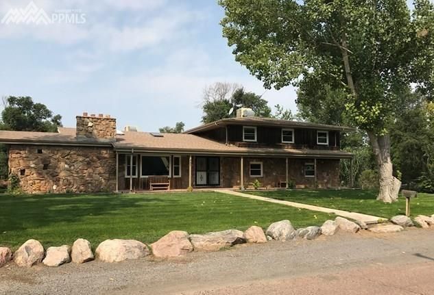 445 Brentwood, Pueblo, CO 81005