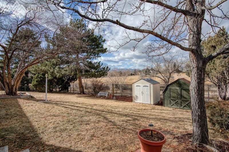 4460 N Enchanted Cir, Colorado Springs, CO 80917