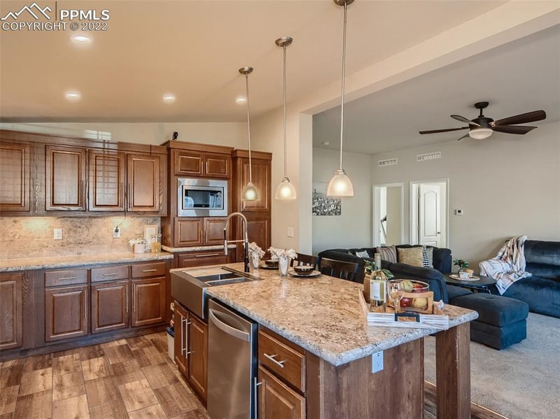 4467 Blue Grouse Point, Colorado Springs, CO 80922