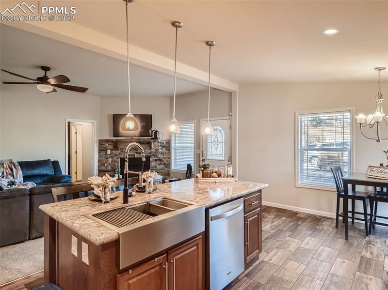 4467 Blue Grouse Point, Colorado Springs, CO 80922