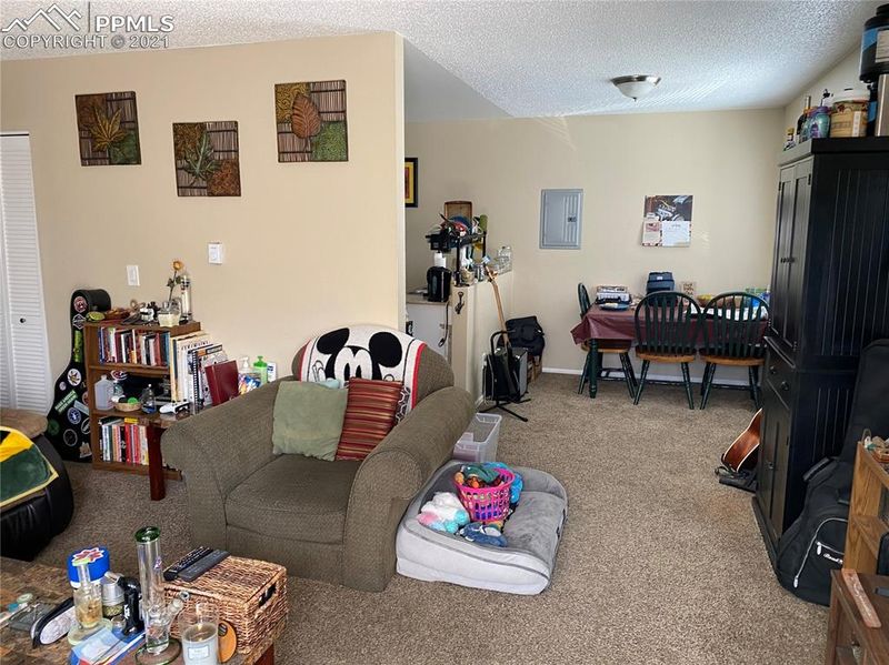 4470 Loomis Ave, Colorado Springs, CO 80906