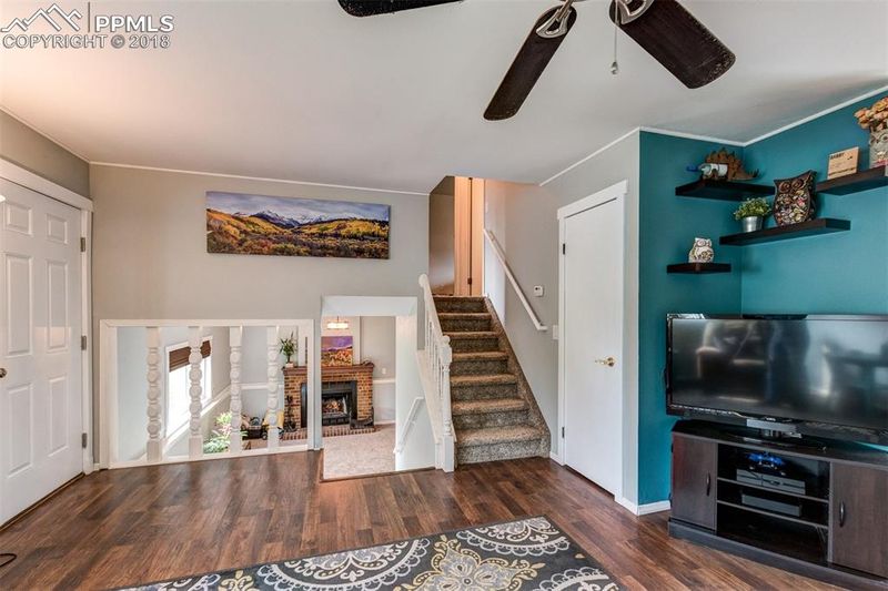 4474 Harwood Rd, Colorado Springs, CO 80916
