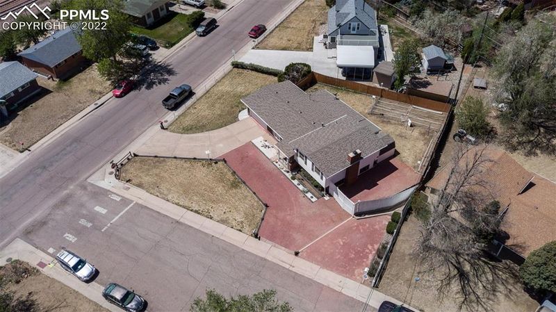 448 Loomis Ave, Colorado Springs, CO 80906