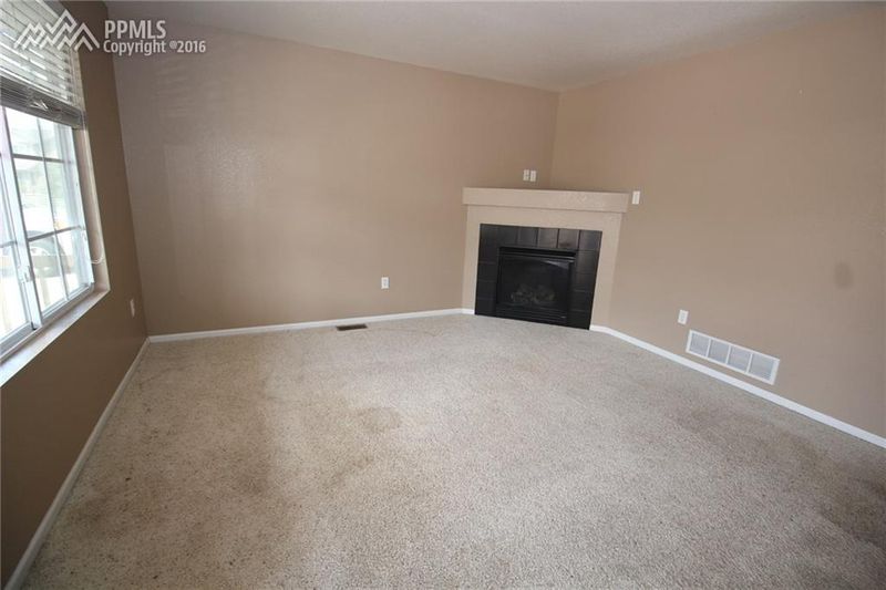 45 Audubon Dr, Colorado Springs, CO 80910