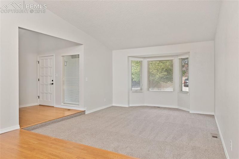 45 Lowick Dr, Colorado Springs, CO 80906