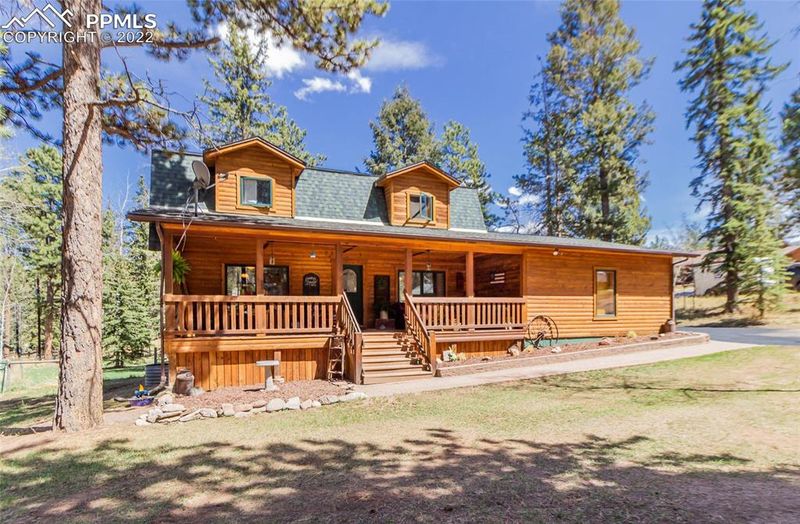 450 Bridle Dr, Woodland Park, CO 80863