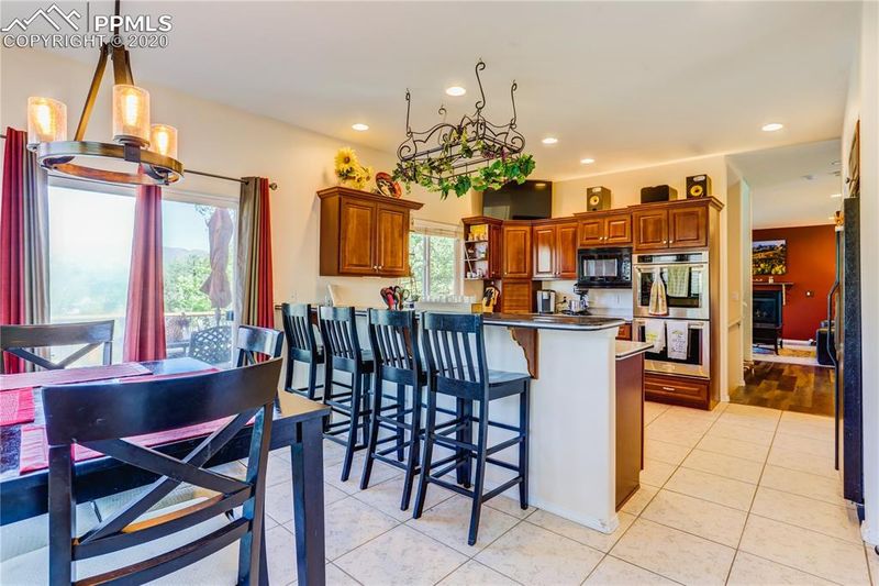 450 Spring St, Colorado Springs, CO 80904