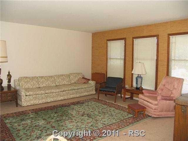 4501 Ridgecrest Dr, Colorado Springs, CO 80918