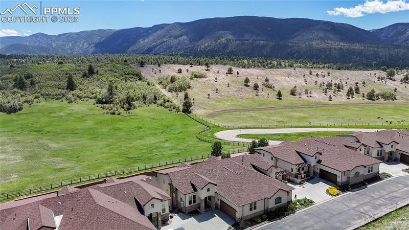 4502 Echo Cliff Ln, Larkspur, CO 80118