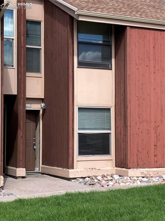 4505 Carefree Cir, Colorado Springs, CO 80917