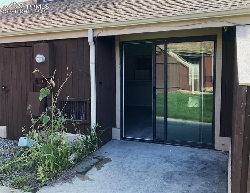 4505 Carefree Cir, Colorado Springs, CO 80917