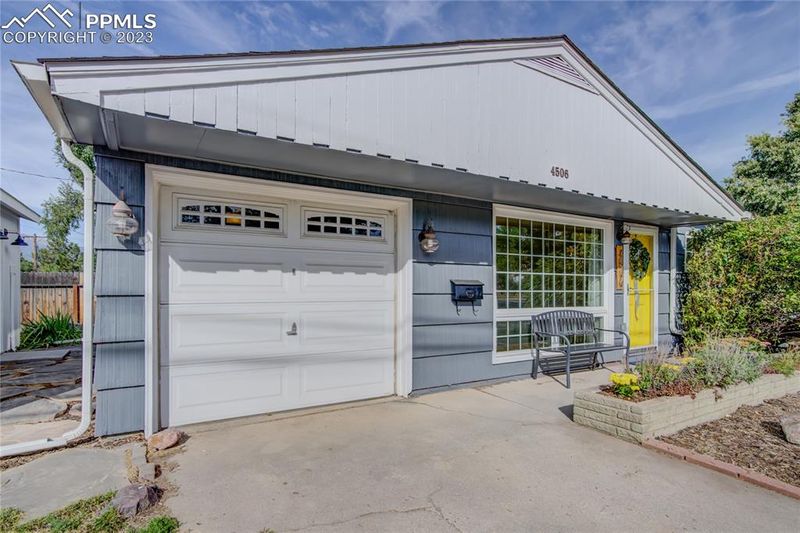 4506 Mallow Rd, Colorado Springs, CO 80907