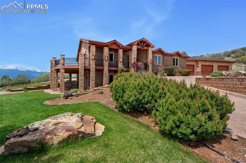 4510 Paramount Pl, Colorado Springs, CO 80918