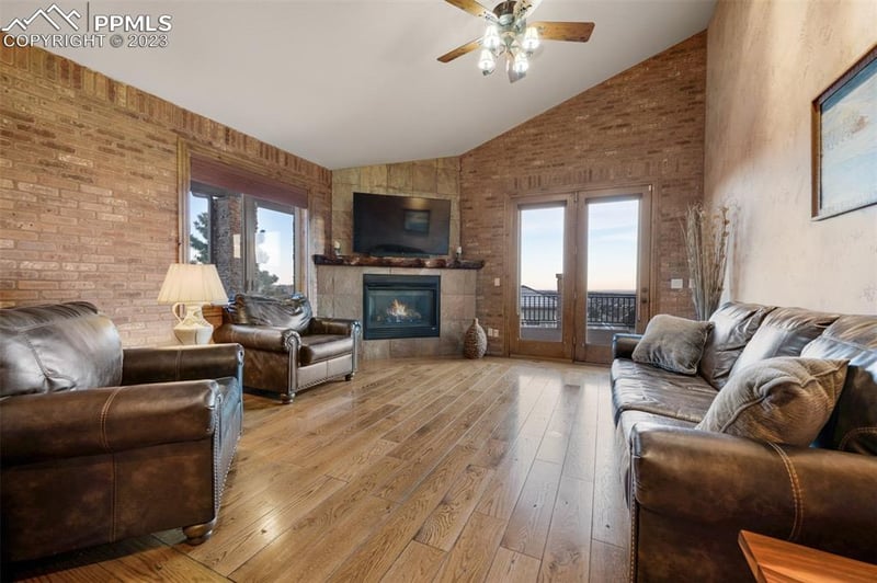 4510 Paramount Pl, Colorado Springs, CO 80918
