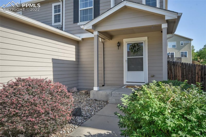 4514 Crow Creek Dr, Colorado Springs, CO 80922