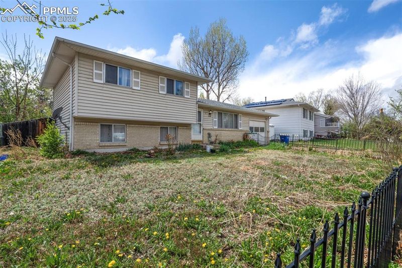 4518 Bella Dr, Colorado Springs, CO 80918