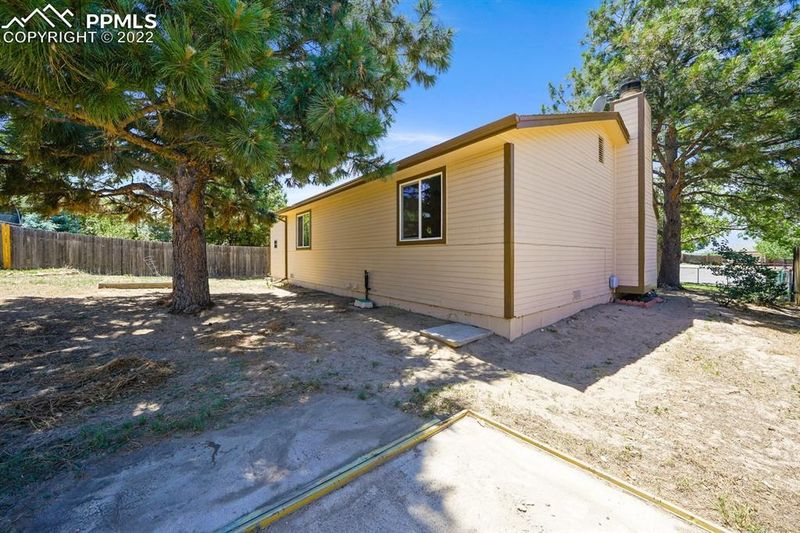 4518 Lancaster Dr, Colorado Springs, CO 80916