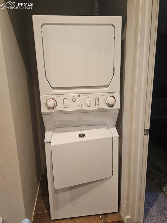 4519 Carefree Cir #B, Colorado Springs, CO 80917