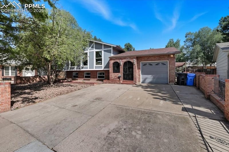 4520 Melville Dr, Colorado Springs, CO 80916