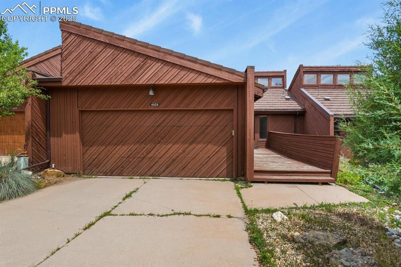 4529 Sentinel Rock Ter, Larkspur, CO 80118