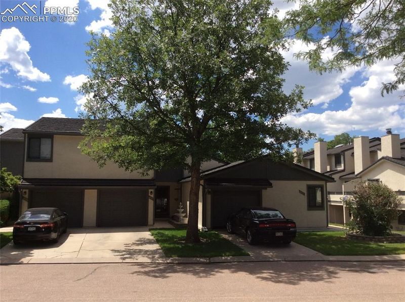 4530 Castlepoint Dr, Colorado Springs, CO 80917