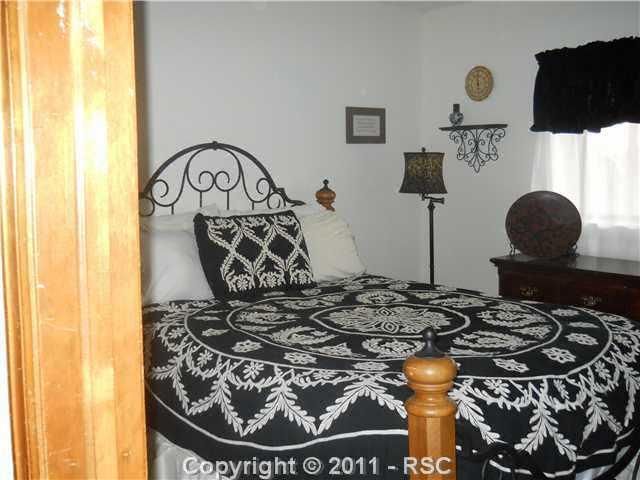 4532 Anvil Dr, Colorado Springs, CO 80925